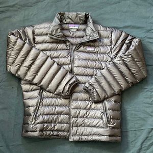 Patagonia Mens LG Down Puffer Jacket Black